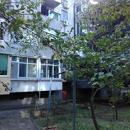 アパート Apartament *